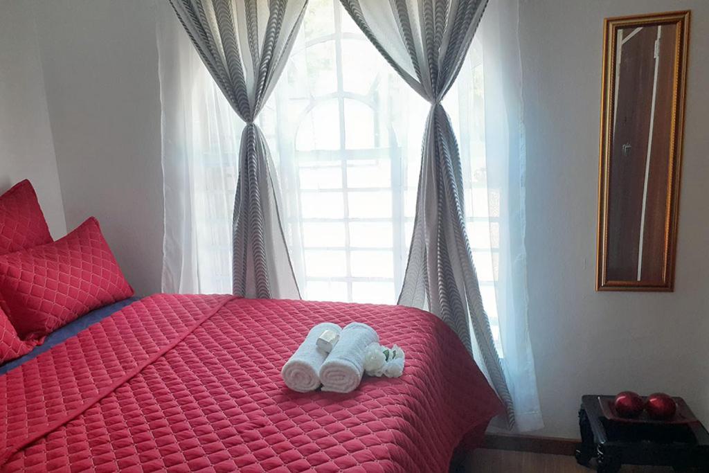 Queens Palace Pretoria-Noord エクステリア 写真