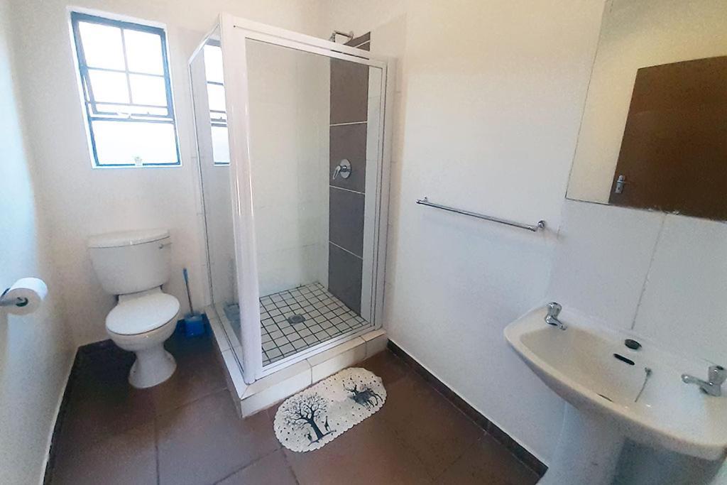 Queens Palace Pretoria-Noord 部屋 写真