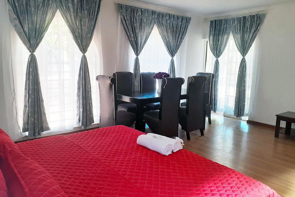 Queens Palace Pretoria-Noord 部屋 写真