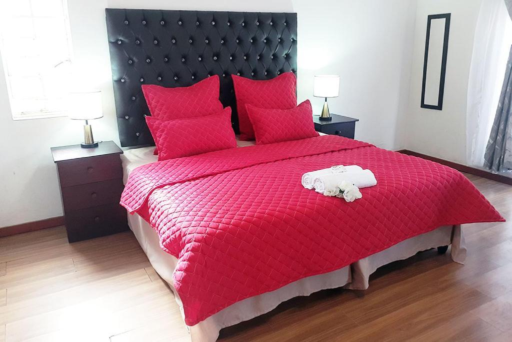 Queens Palace Pretoria-Noord 部屋 写真